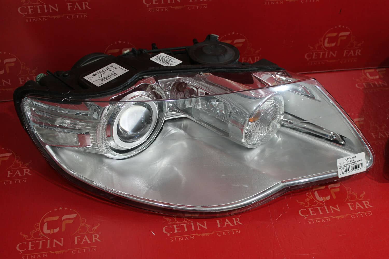 Volkswagen TOUAREG VW TOUAREG XENON ADAPTİF SAĞ SOL FAR